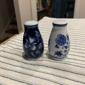 Pier 1 Mandarin Salt and Pepper Shakers Blue and White Floral Ceramic